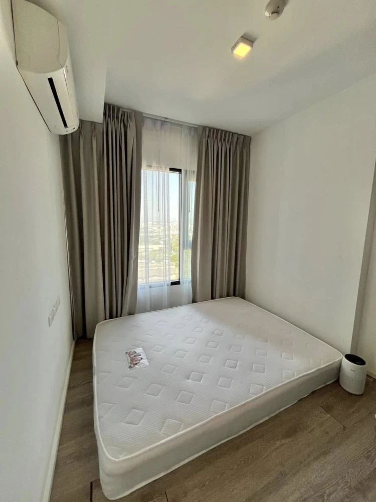 For rent: Kensington Sukhumvit-Theparak, 20th floor, empty room, nice to live in. If interested, hurry and reserve now.