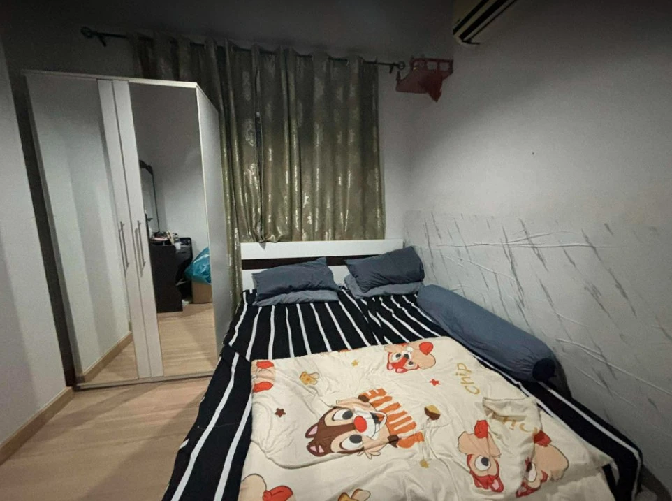 For sale/rent: The Kit Tiwanon. Fully furnished with built-in kitchen. Excellent amenities. Don't miss out!
