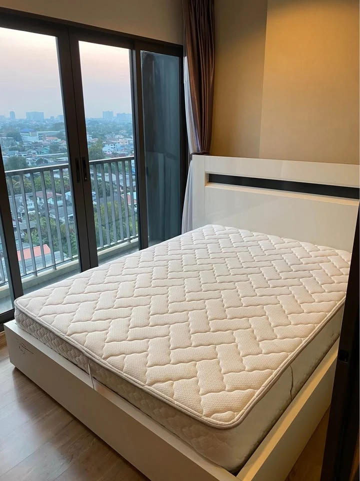 Condo The Tree Rio Bang Ao Next to MRT Bang Ao  1 bedroom, 1 bathroom Size 32 square meters 11th floor, Chao Phraya River curve view Decorated and ful