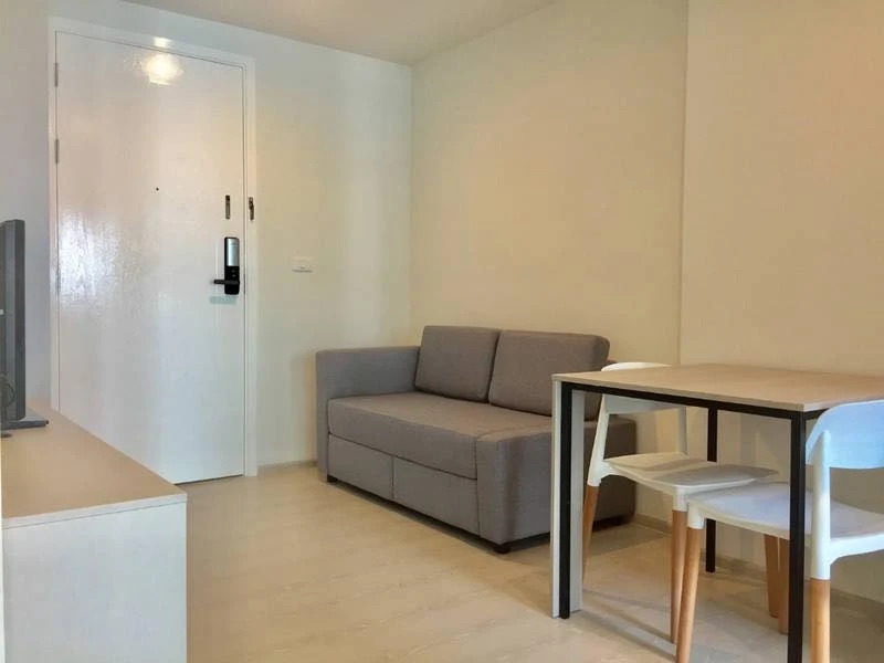 For rent: The Kith Plus Phahonyothin-Khu Khot, 6th floor, Building B, north facing, no sunlight, fully furnished, appliances included, reserve now!