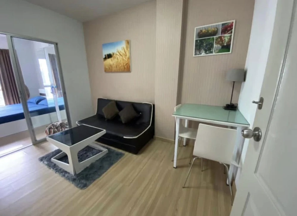For rent: The Kit Lam Luk Ka Khlong 2, a low-rise condo in a minimalist style, fully furnished. Don't miss out!