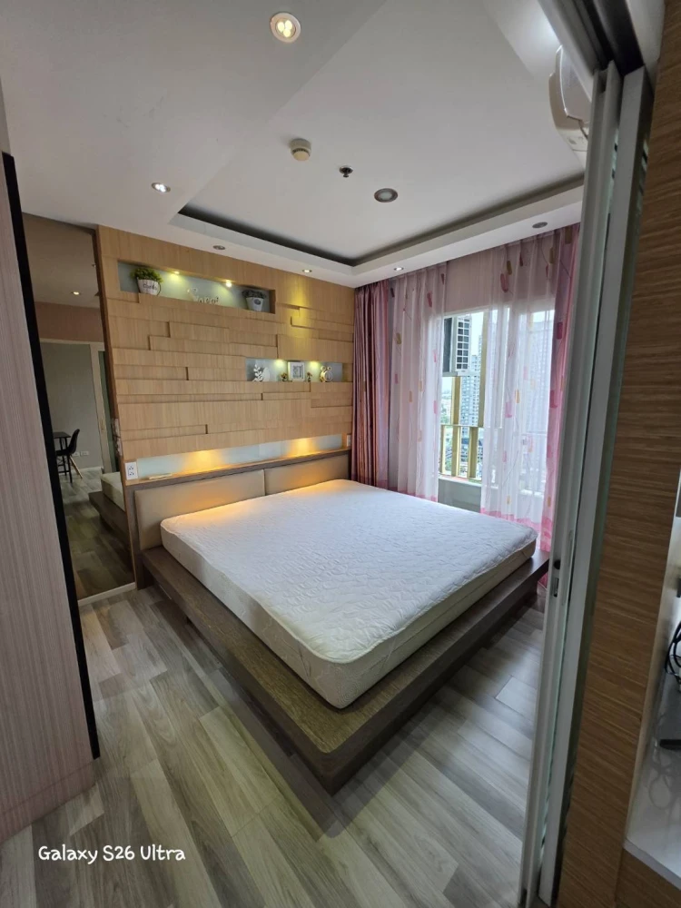For rent, The Key Sathorn Ratchapruek, 20th floor, beautiful view, swimming pool, beautiful room, fully furnished, book now, don't miss it.