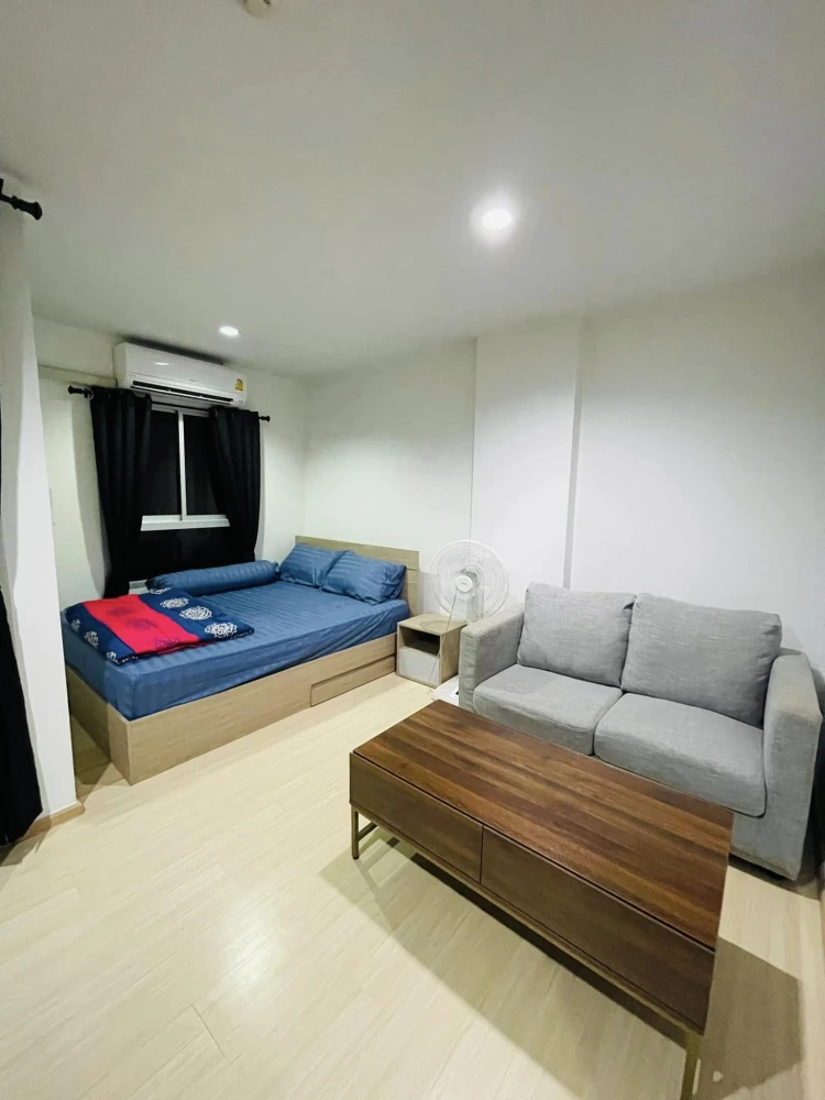For rent: The Prop Condo, Chaengwattana 12, top floor, quiet, private, cool breeze, full facilities, don't miss it.