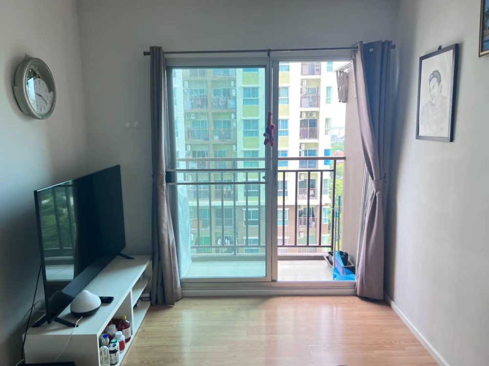 For rent: The Parkland Lite Sukhumvit-Paknam, 1 bedroom, 1 bathroom, fully furnished, great price, don't miss it.