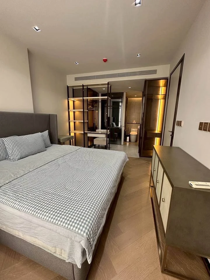 For rent!! The Reserve 61 Hideaway, pool view, fully furnished, ready to move in.