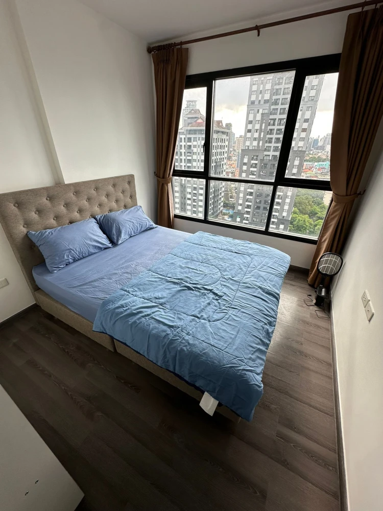 For rent: The Base Park East, nice room, high floor, fully furnished, reserve now+++