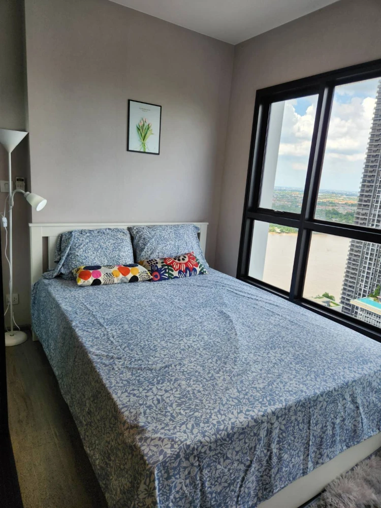 For rent: The Politan Rive, 29th floor, fully furnished, super comfortable bed, hurry and reserve now!