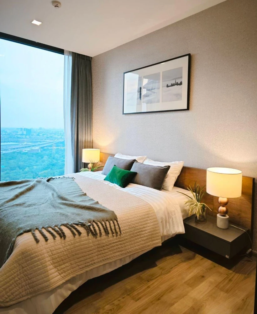 For rent!! The Line Chatuchak-Mochit, 37th floor, view of Chatuchak Park, good location, convenient transportation, next to the BTS, hurry to book now