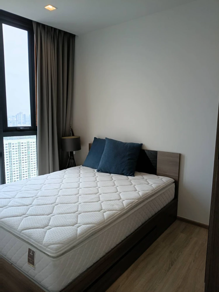 For rent: The Line Phahon-Pradipat, 39th floor, high floor, fully furnished, very livable. Book now!