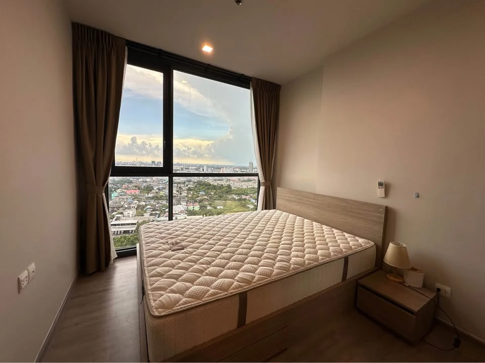 For rent: The Line Wong Sawang, high floor room (26th floor), city view room, good wind, near the elevator, no need to walk far, hurry and reserve now