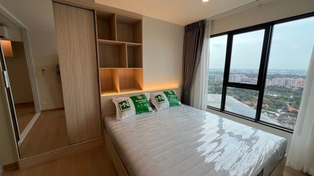 For rent: Terra Residence, 28th floor, beautiful room, fully furnished, nice to live in. Reserve now, don't miss out!