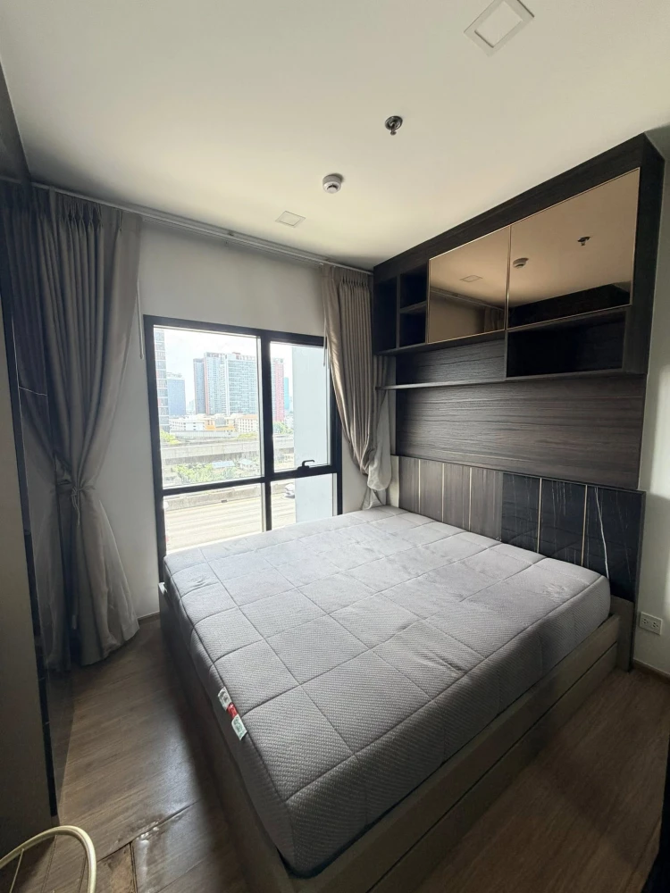 For rent: Metris Rama 9-Ramkhamhaeng, beautiful, ready-to-move-in unit on the 7th floor, 32 sq.m. Pet-friendly, perfect for animal lovers!