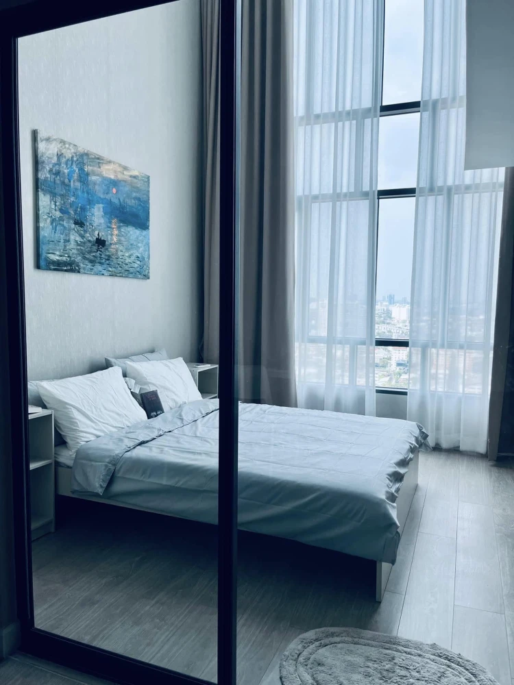 For rent: Metro Sky Prachachuen, Duplex room, special size, corner room, 50 square meters, hurry and reserve.