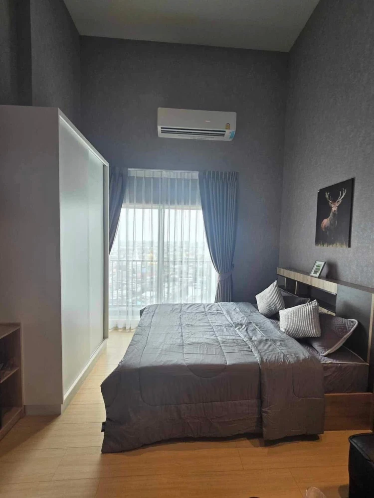 For rent: Metro Sky Wutthakat, high floor room, ready to move in, fully furnished, just bring your bags.