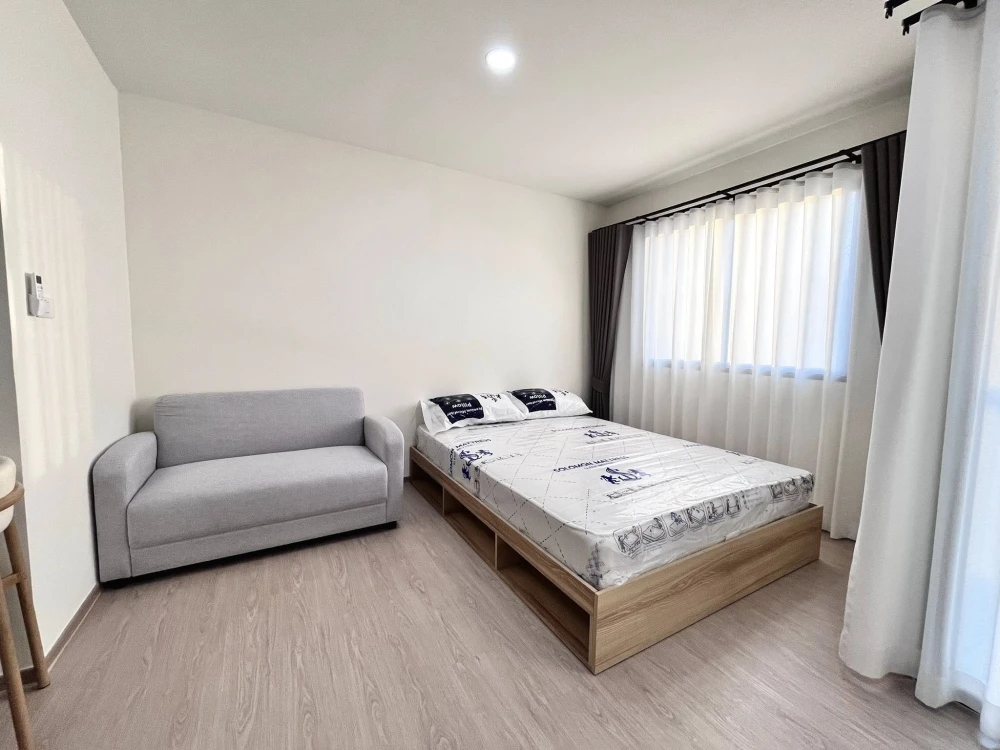 For rent: Vela Ramkhamhaeng 186, Studio room, 4th floor, fully furnished and equipped with appliances. Don't miss out!