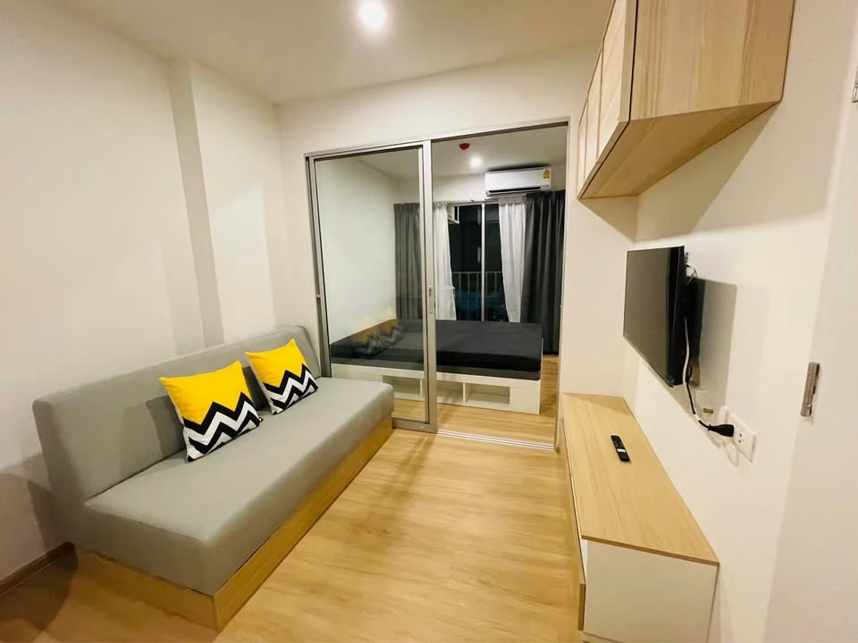 For rent: Sena Kit Chalongkrung, Lat Krabang. Well-separated rooms, perfectly divided zones. Great price. Don't miss out!