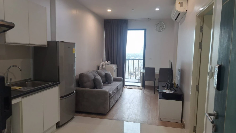 For Rent – Astro Condo