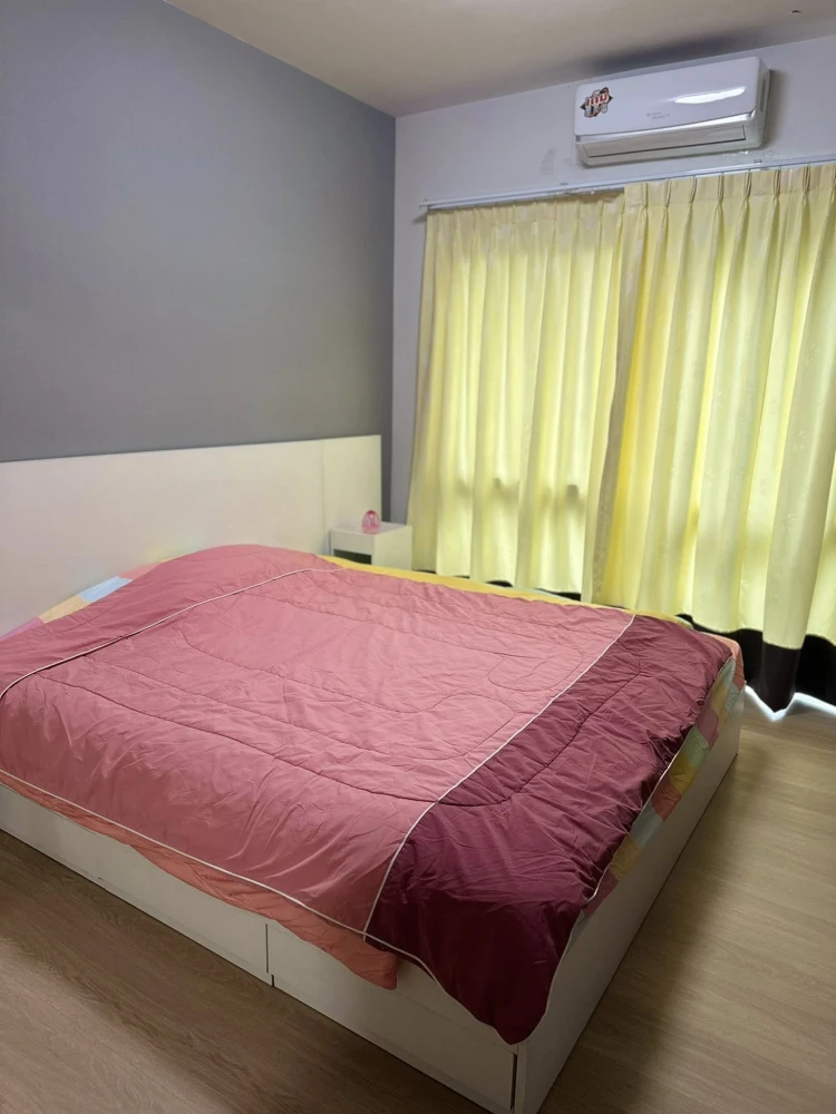 For rent: A Space Sukhumvit 77, corner room, pool view, shady, lots of usable space. Book now and you won't be disappointed.
