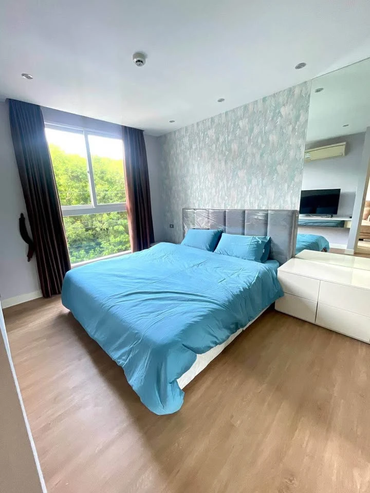 For rent Grand Caribbean Resort Pattaya (South Pattaya) Condo with water park, very large room, garden view, good atmosphere, must book now.