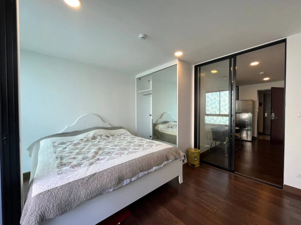 For sale, for rent!! Condo Bangkok Feliz Sathorn-Taksin, ready to move in, complete furniture, electrical appliances, hurry to book now!!