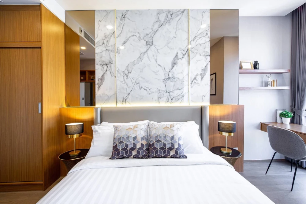 For rent: Ashton Chula-Silom, high floor unit, fully furnished with appliances. Book now!