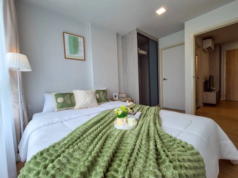 For rent: Atmoz Canal Rangsit. Beautifully decorated room with full amenities. Come and reserve today. Don't delay!