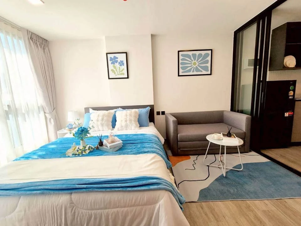 For rent: Atmoz Palacio Lat Phrao-Wang Hin, fully furnished, ready to move in, complete with amenities. If you don't reserve, you'll really miss out.