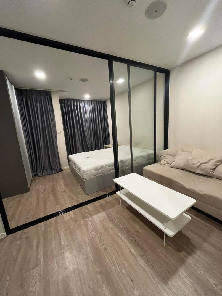 For rent: Atmoz Ladprao 15, Building C, 2nd floor. Fully furnished, includes washing machine. Move in now! Don't hesitate!