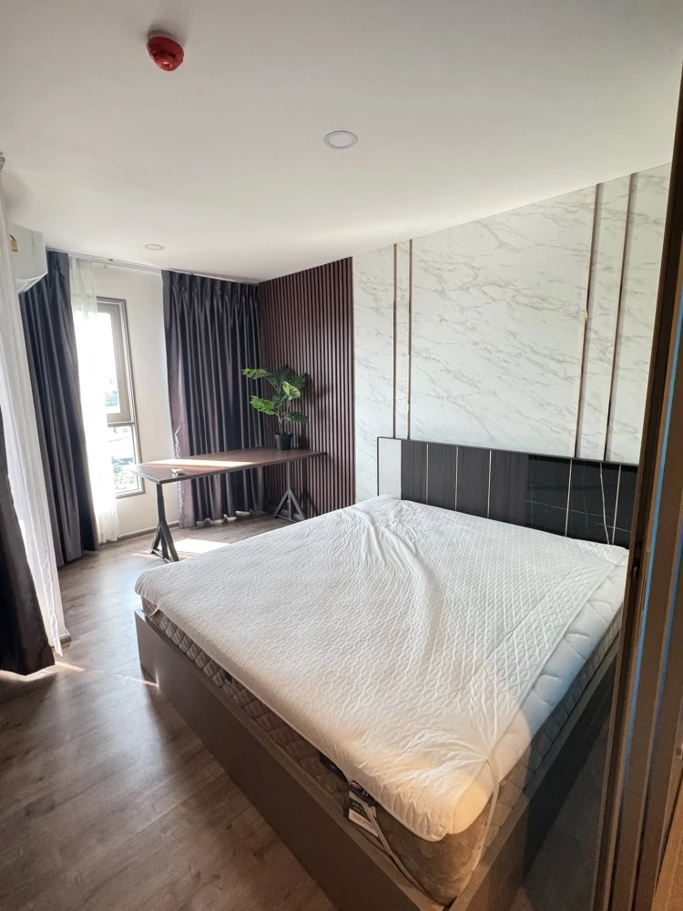 For rent: Aspire Pinklao - Arun Amarin, fully furnished with built-in furniture, ready to move in.