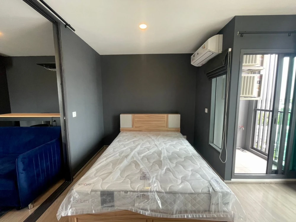 For rent: Aspire Rama 4, 15th floor. Nice, fully furnished unit. Book now! Don't miss out!