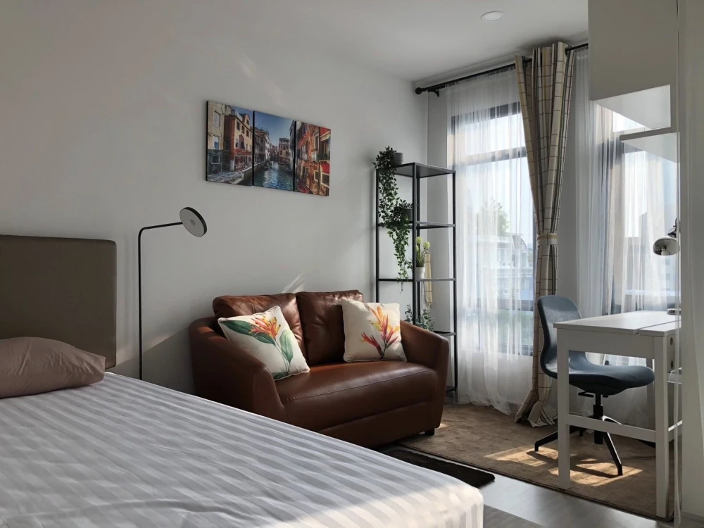 For rent!! Aspire Asoke-Ratchada, 7th floor, Building A, good location condo, good price, convenient transportation, hurry up and book now!!