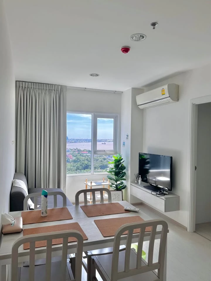 For rent, Aspire Erawan, ready to move in, high floor, furnished, reserve now.