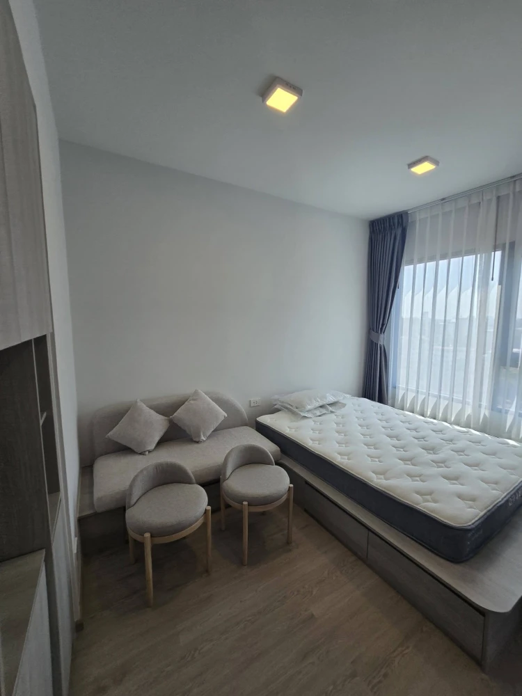 For rent: Cobb Kaset Sri Pathum, fully furnished with appliances including a washing machine. Book now!