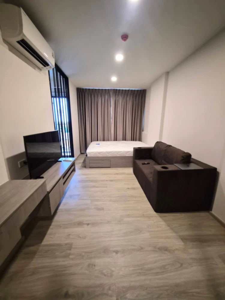 For rent: So Origin Phaholyothin 69 Station, fully furnished with appliances and a Smart Built-in Closet. A must-see!