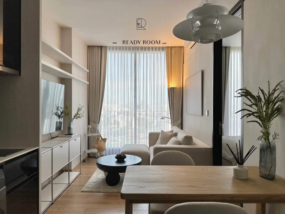 For rent: Noble Around Ari, open and airy view, well-decorated with built-in furniture, complete set of furniture. Hurry, it will be gone soon.