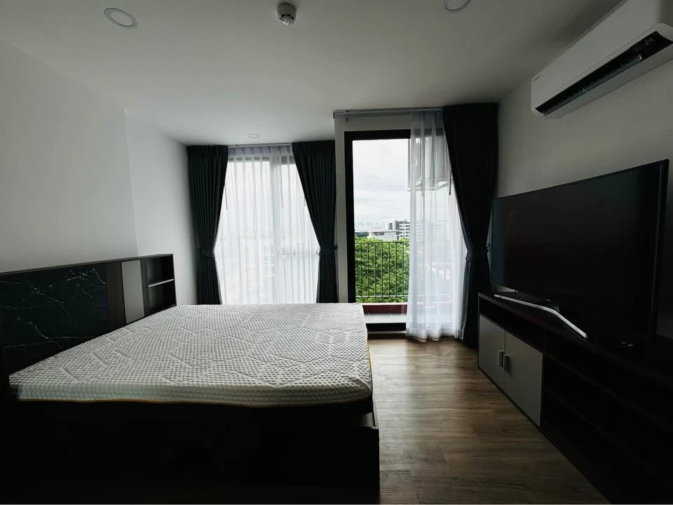 For rent: Cybic Ratchada 32, furniture in the whole room from Funibox, beautiful design, strong, well-organized, not cramped, you must book this.