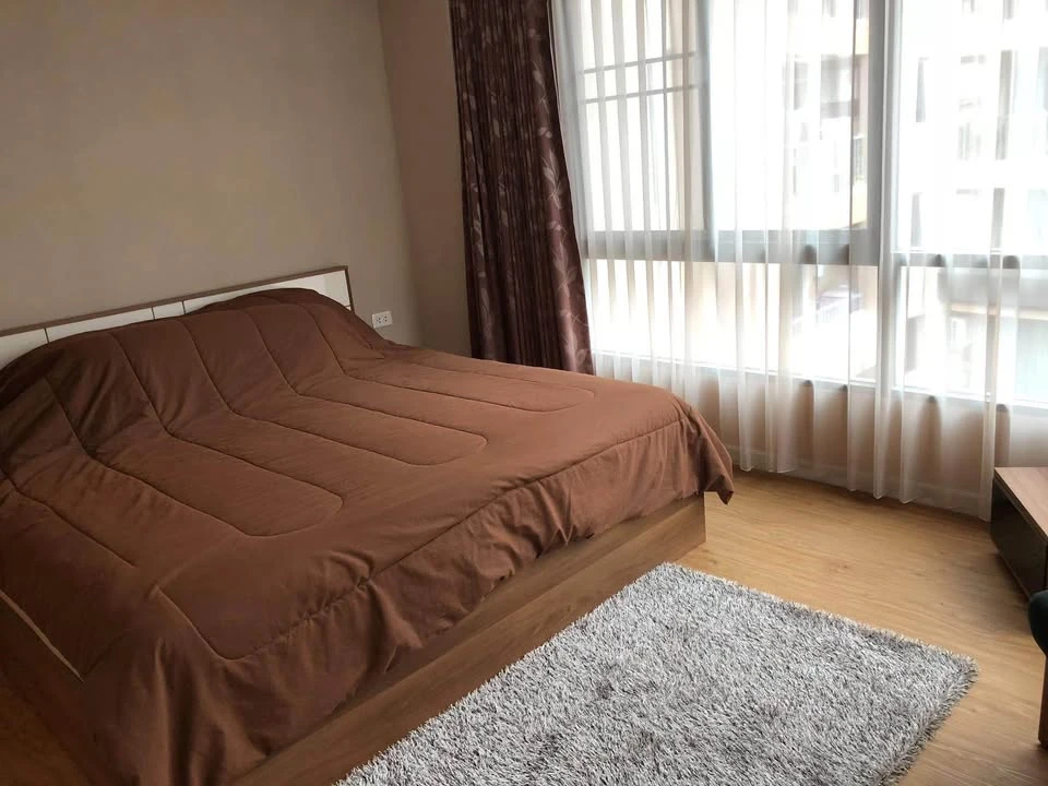 For rent: Siamese Nang Linchi, 2 bedrooms, 2 bathrooms, spacious area, fully furnished. Don't miss out!