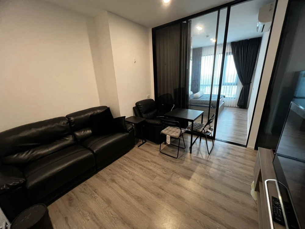 For rent: Knightsbridge Sukhumvit-Theparak, 20th floor, no blocked view, 2 bedrooms, ready to move in, giving you a sense of private luxury, very wort