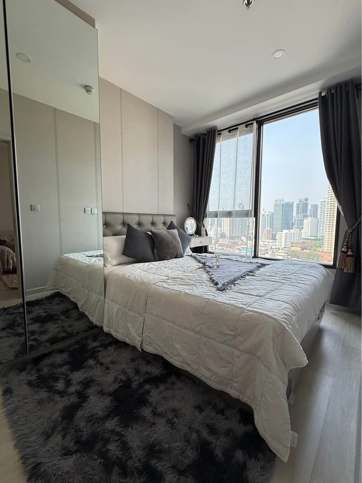 For rent: Knightsbridge Prime Sathorn, 23rd floor (highest floor for this unit type), Sathorn view, fully furnished, ready to move in.