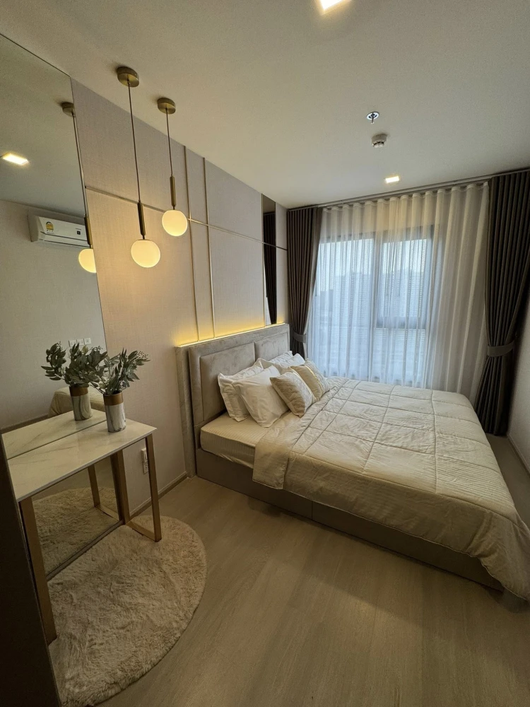 For rent: Life Phahonyothin-Lat Phrao, 24th floor room, very high, view of Dan Neramit, north side, decorated in a stylish way, must book like this.