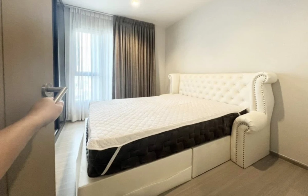 For rent!! Life Asoke-Rama 9, 22nd floor, corner unit, fully furnished, ready to move in. Reserve now!!