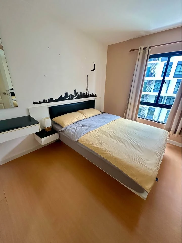Condo for rent, I Condo Sukhumvit 105, garden view, 5th floor, near the parking building, separate rooms, very worth booking.