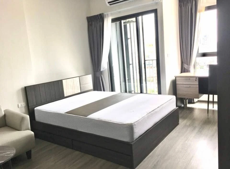 For rent: Ideo Chula Samyan, Studio 1 bathroom, fully furnished, just bring your bags and move in.