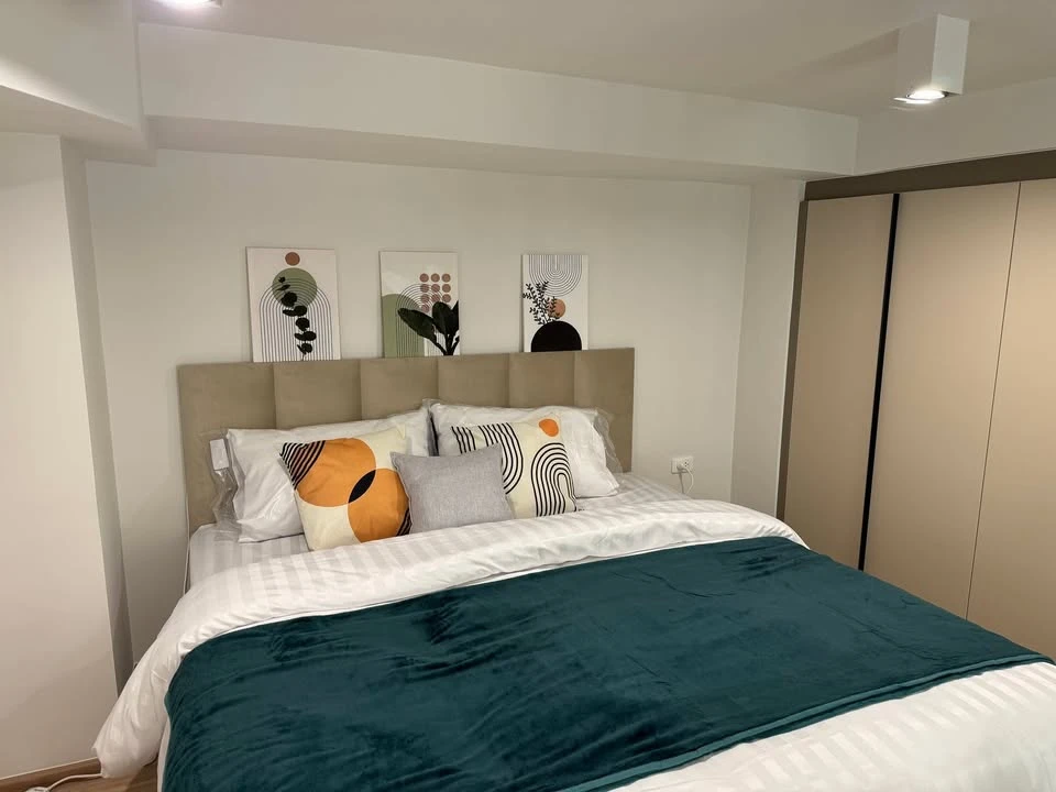 For rent: Ideo Rama 9 - Asoke, Duplex room with full facilities, good price, book now.
