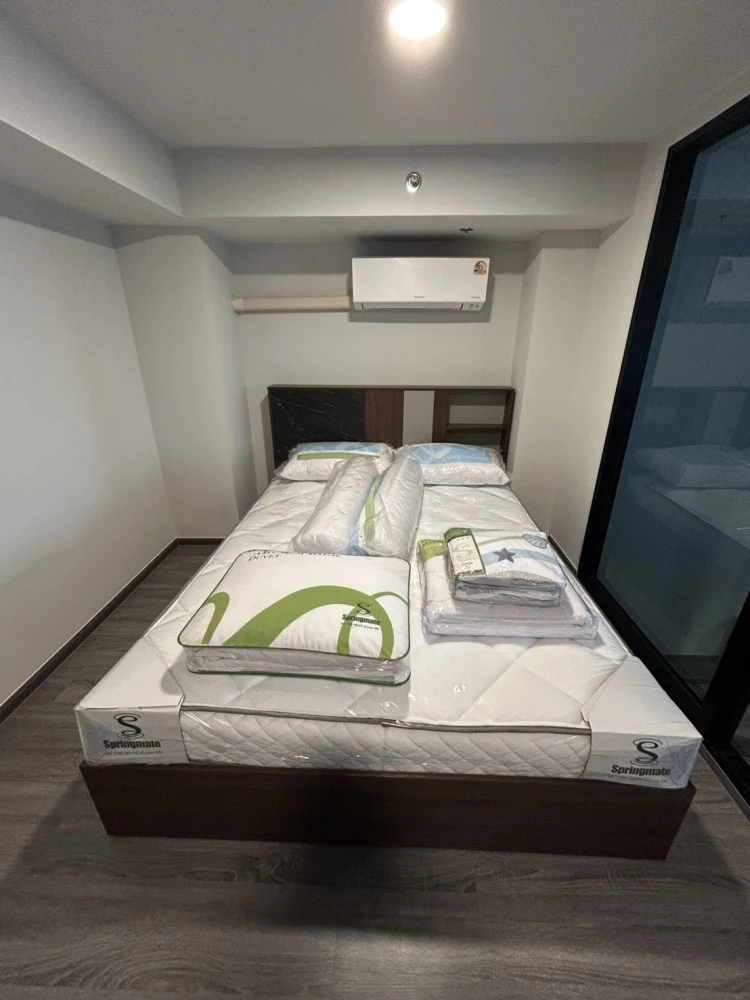 For rent!! Ideo Ramkhamhaeng - Lamsalee Station, 28th floor, beautiful room, fully furnished, ready to move in. Don't miss it!!