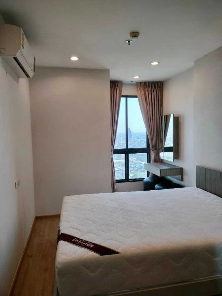 For rent: Ideo Sathorn-Tha Phra, high floor unit, fully furnished with appliances. Book now before it's too late!