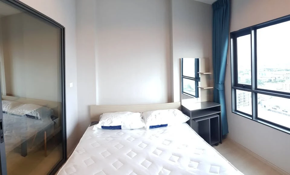 For rent: Ideo Sukhumvit 115, spacious and comfortable room with full set of furniture. Don't miss it!