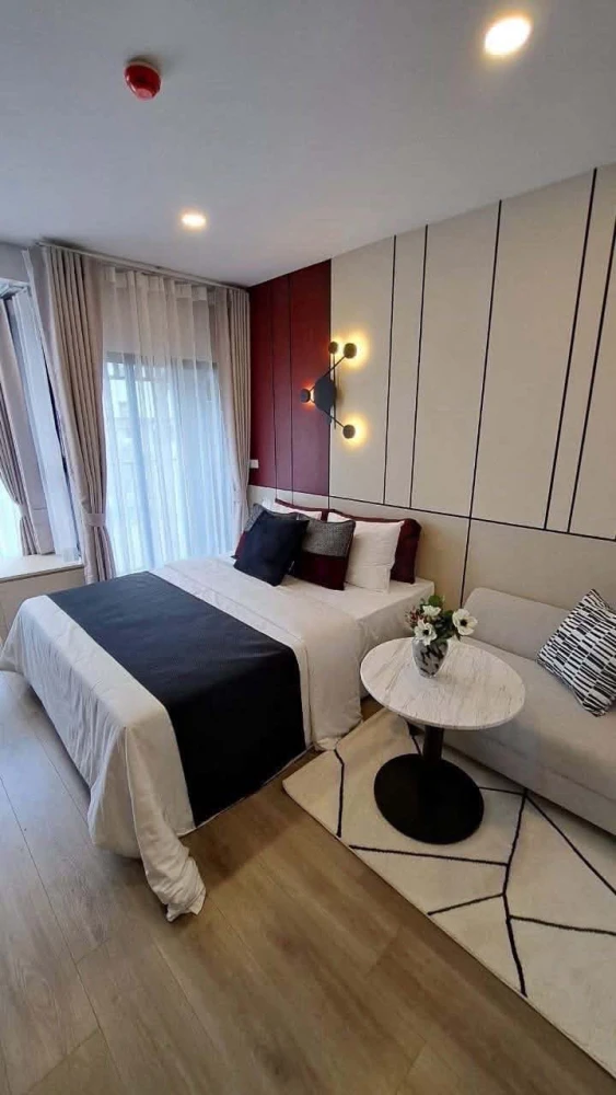 For Rent: Soho Bangkok Ratchada Condo, ready to move in, fully furnished. Book now!