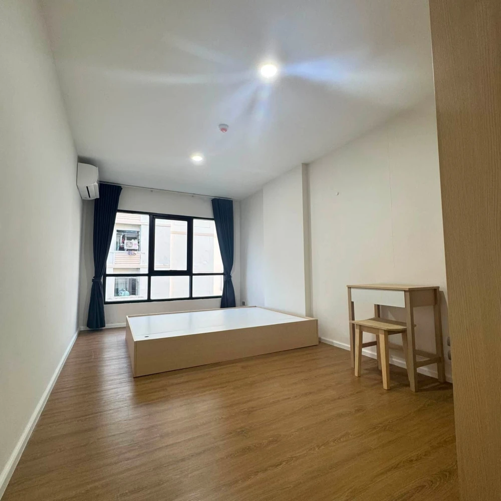 For rent: A LIVE SUKHUMVIT 76. Spacious and comfortable room with convenient access to everything you need. Don't miss out!