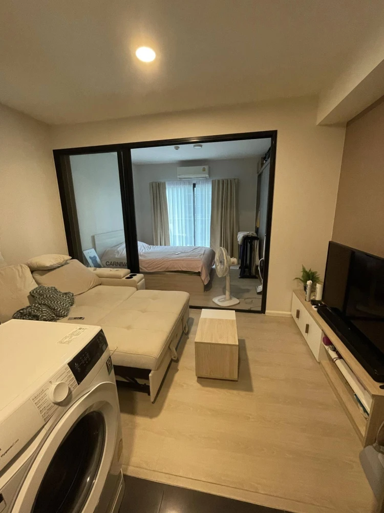 For rent: A space Mega, a nice room, good location, comes with complete furniture and electrical appliances, just bring your bags and move in.